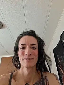 MaitressePomme3 online show from 12-20-25, 01:07