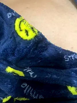 Snapshot of rachelxx699 chatting on 11-17-25, 01:00 rachelxx699 online show from 11-17-25, 01:00