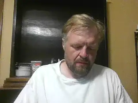 Snapshot of TheOneDonShaun chatting on 05-18-26, 04:07 TheOneDonShaun online show from 05-18-26, 04:07