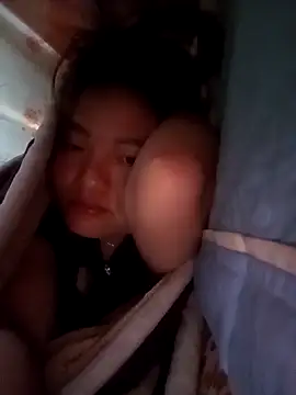 Lee-Thee online show from 11-25-25, 11:27