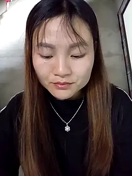 Lee-Thee online show from 12-22-25, 01:57