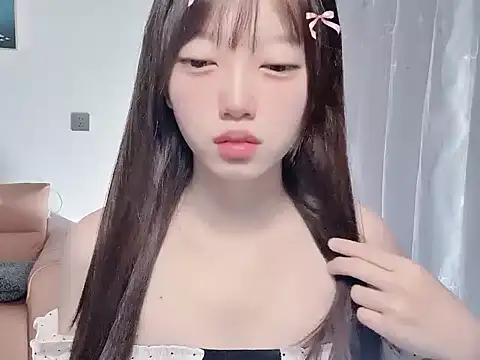 Snapshot of yuyayayu chatting on 11-22-25, 01:37 yuyayayu online show from 11-22-25, 01:37