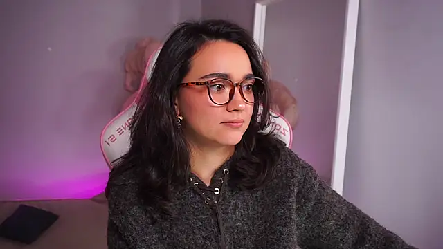 Snapshot of Shadow_Lotus chatting on 11-18-25, 03:05 Shadow Lotus online show from 11-18-25, 03:05