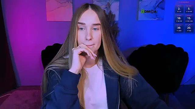  kellykitten  online show from 11-30-25, 10:08