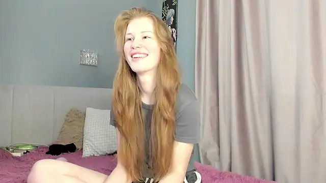 Snapshot of KarieBowery chatting on 02-12-26, 08:26 KarieBowery online show from 02-12-26, 08:26