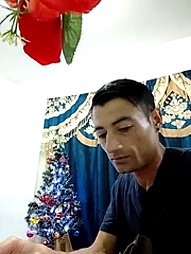 Snapshot of noah77_ chatting on 11-29-25, 03:15 noah77 online show from 11-29-25, 03:15