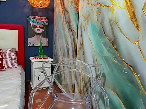 Xelena Kiss online show from 12-21-25, 04:08