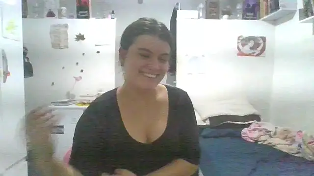 Satanatrix online show from 05-19-26, 06:31