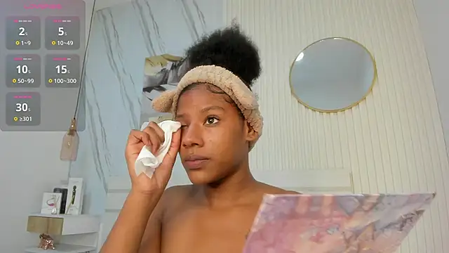 Afro Luna online show from 02-06-26, 12:52