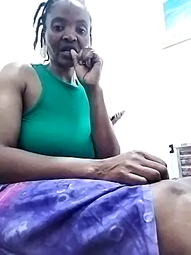 Brownsexynips14 online show from 11-17-25, 06:57