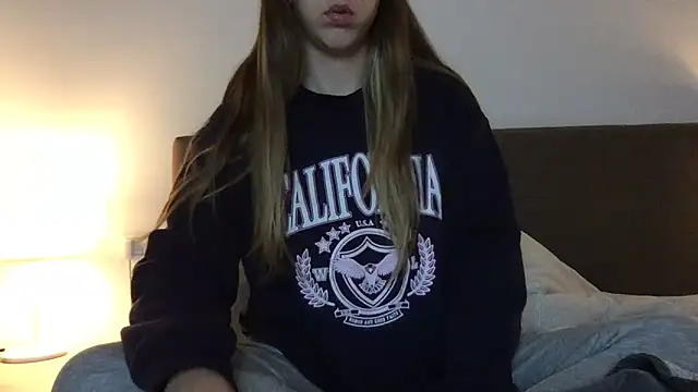 Martimartinaxx online show from 03-15-26, 09:21