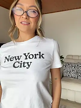 GeorginaBlack online show from 01-15-26, 06:00