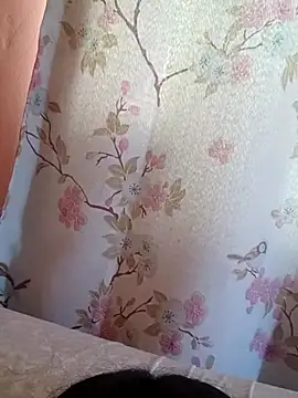 Snapshot of braidqueen00 chatting on 02-06-26, 02:31 braidqueen00 online show from 02-06-26, 02:31