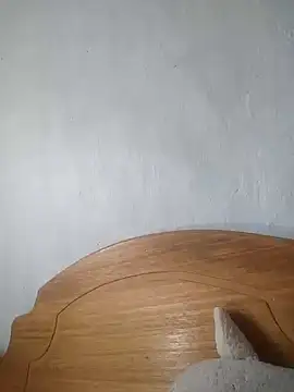 Snapshot of braidqueen00 chatting on 02-08-26, 02:20 braidqueen00 online show from 02-08-26, 02:20