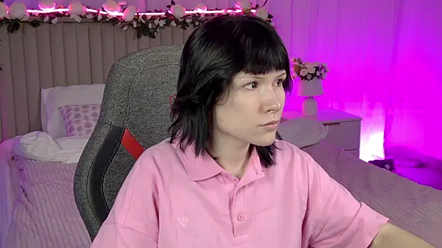 RickiOwens online show from 01-08-26, 10:06