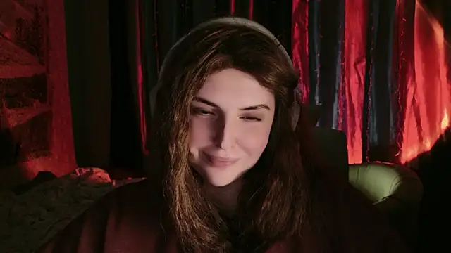 DaraSecret online show from 11-30-25, 10:03