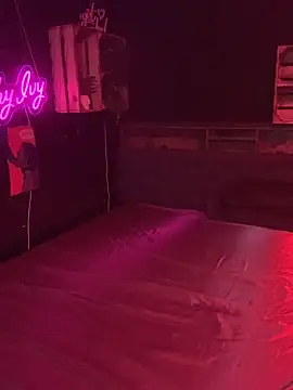 Shy-Ivy online show from 02-01-26, 10:19