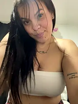 Nicollesexx online show from 11-26-25, 02:07