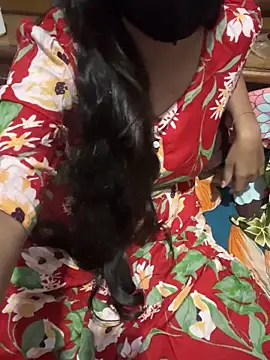 Snapshot of cutestpearl chatting on 11-24-25, 04:40 cutestpearl online show from 11-24-25, 04:40