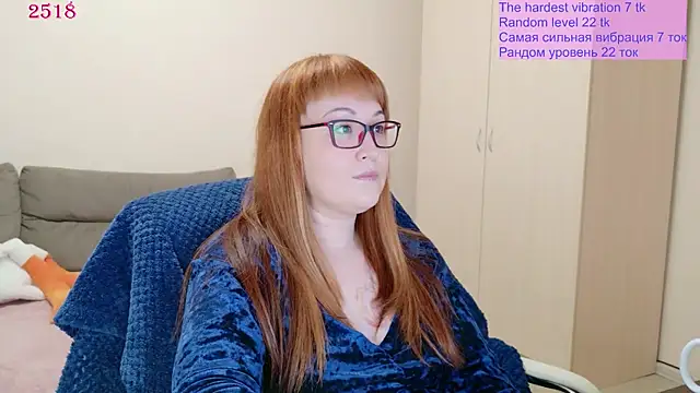 Snapshot of Foxy-lady chatting on 06-13-26, 08:34 Foxy-lady online show from 06-13-26, 08:34