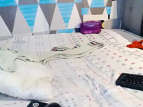 Savannah Cock online show from 11-29-25, 01:58