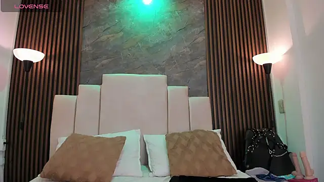 catiusca reyes 03 online show from 03-26-26, 01:28