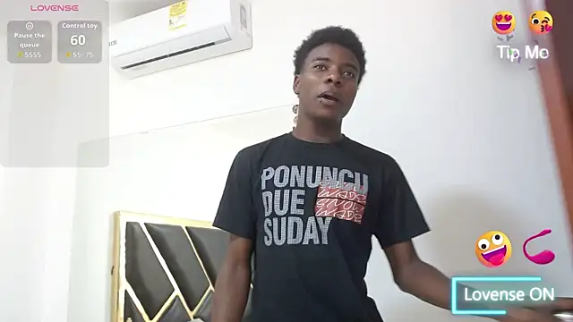 NoahJhonson69 online show from 04-01-26, 11:33