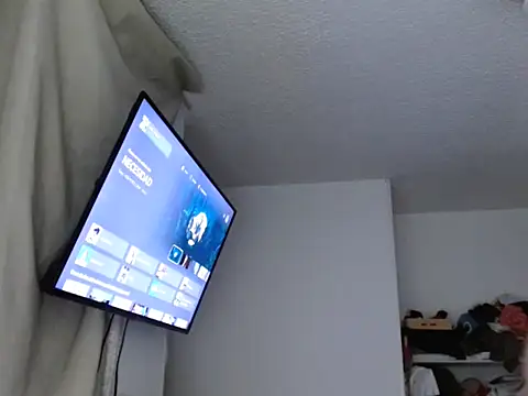 Nanylux online show from 11-29-25, 04:04