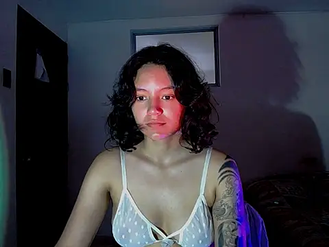 tanukyy online show from 12-16-25, 05:51