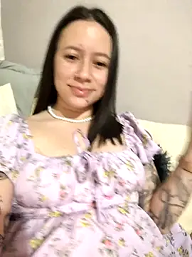 Annie Petters online show from 12-03-25, 02:41