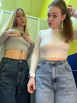 Snapshot of RussianWoman chatting on 03-06-26, 03:47 RussianWoman online show from 03-06-26, 03:47