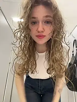 RussianWoman online show from 04-19-26, 03:28