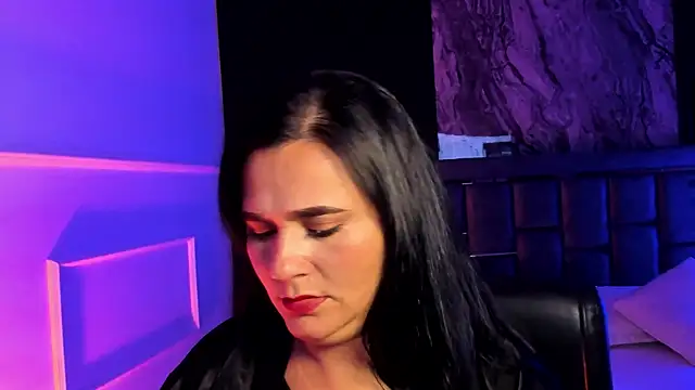 Sienarosewood online show from 12-18-25, 04:07