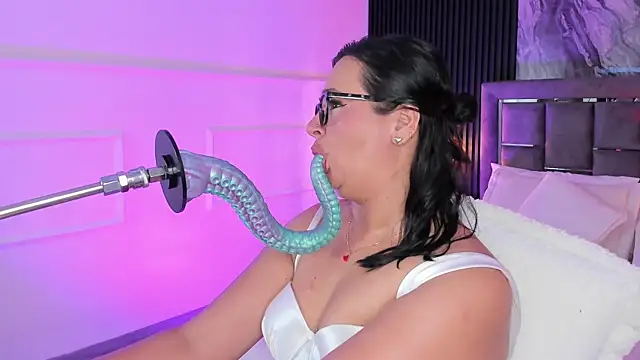 Sienarosewood online show from 07-26-26, 04:31