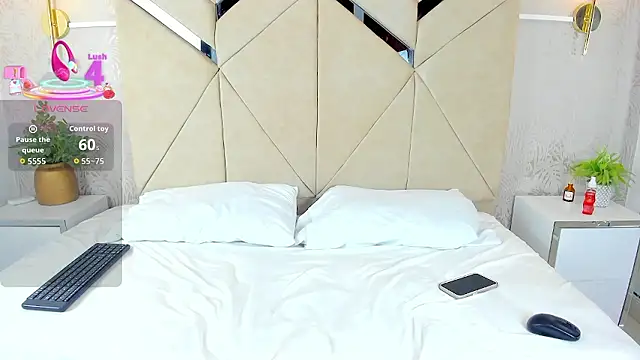 NathalieRoss1 online show from 01-06-26, 09:50