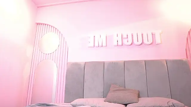 Bratz luxxxury online show from 03-07-26, 12:51