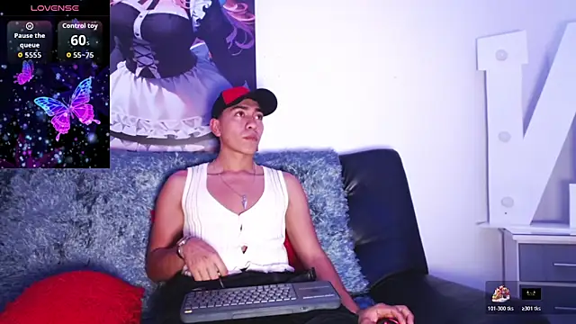 Snapshot of ATLASVANDRAKE chatting on 11-21-25, 08:29 ATLASVANDRAKE online show from 11-21-25, 08:29