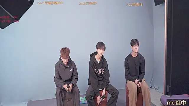 Cosplay   online show from 11-24-25, 12:05