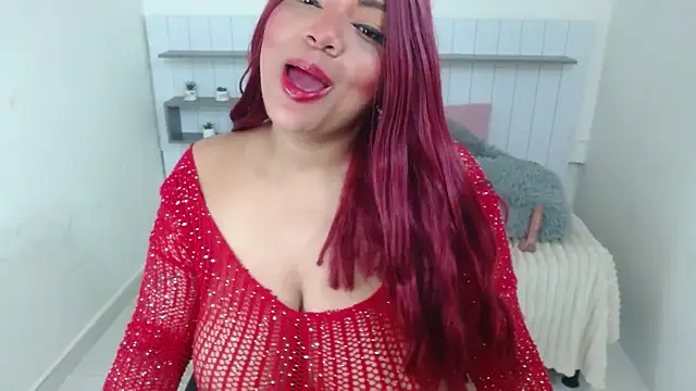 Ivonny Hot online show from 06-30-26, 05:03