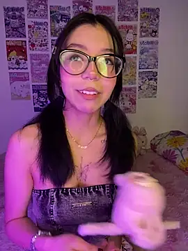 Valen-Foxx1 online show from 01-13-26, 05:57