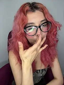 Valen-Foxx1 online show from 04-15-26, 06:53