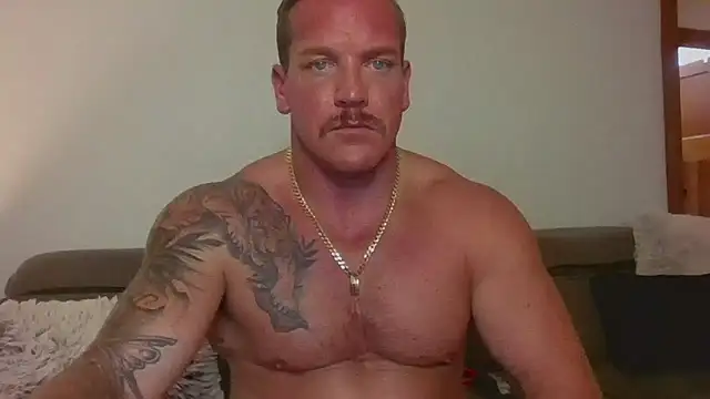 LuxeLoverZ online show from 11-29-25, 01:52