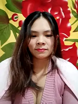 quynhquynh  online show from 01-15-26, 02:21