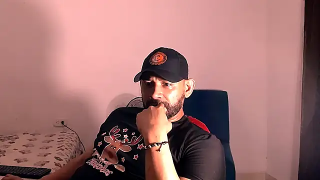 musclehetero online show from 11-24-25, 03:17