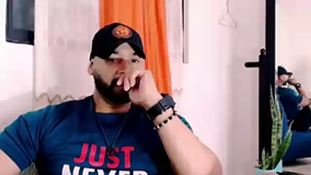 musclehetero online show from 06-12-26, 05:56