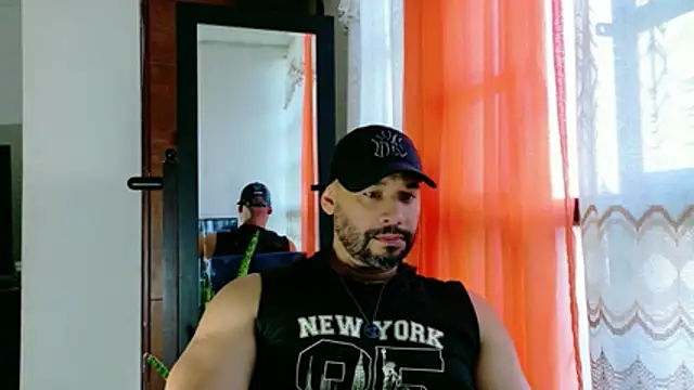 musclehetero online show from 07-28-26, 11:50