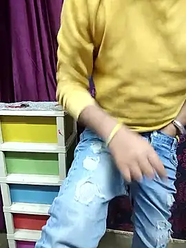 Cute Lucky online show from 12-13-25, 07:53