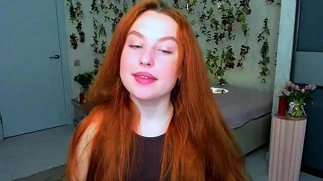 AirySilhouette online show from 05-24-26, 01:10