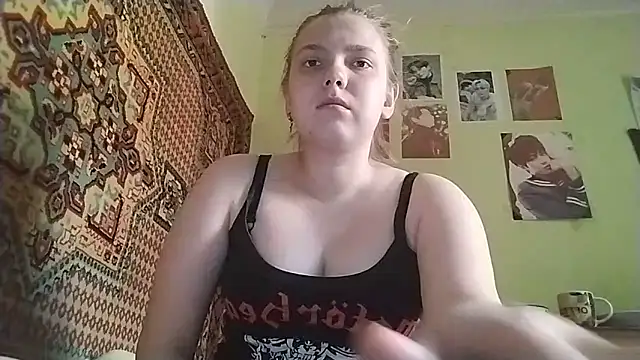 KikiBang online show from 05-31-26, 07:37