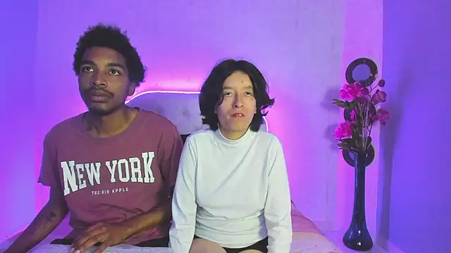 CoralAndOcean  online show from 01-12-26, 06:13